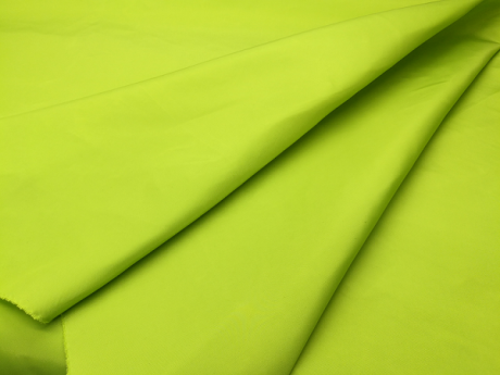 Wholesale green plain dyed polyester cloth material fabric